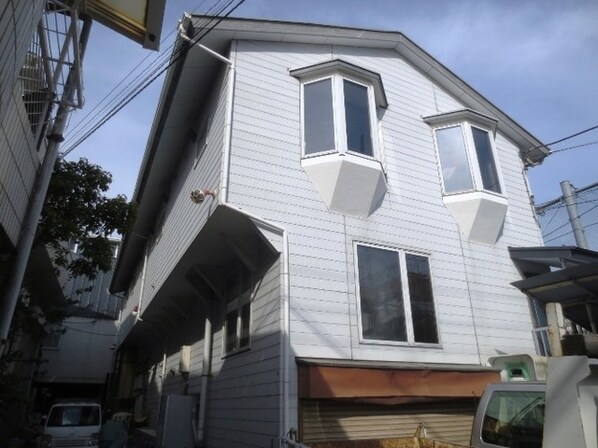 ウイング塩山の物件外観写真